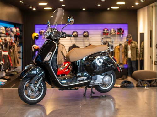 Imagen 16 de 24 de Vespa Gts 300 Negro Usado Seleccionado