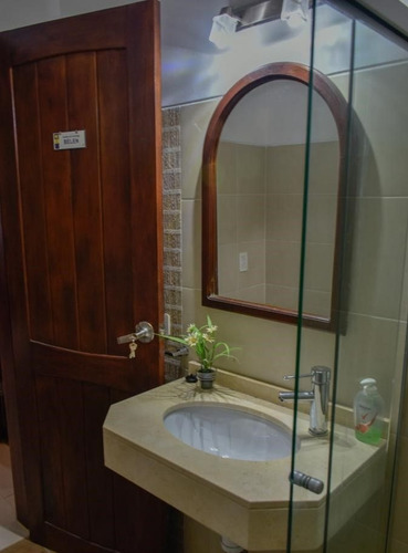 Casa En Venta De 2 Dormitorios En San Rafael