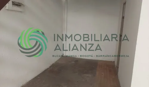 Bodega En Arriendo En Centro. Cod A16269