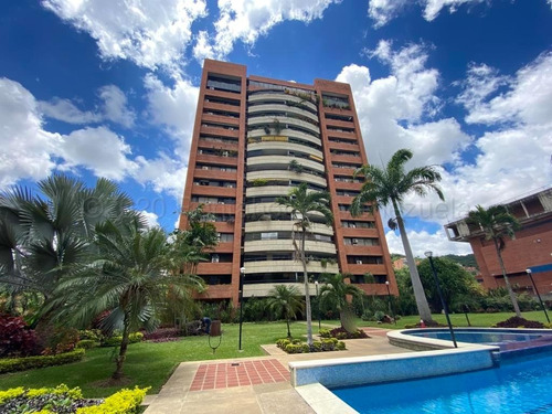 Bello Y Amplio Apartamento En Venta Santa Fe Norte, Con Esplendidas Áreas Comunes 23-30243