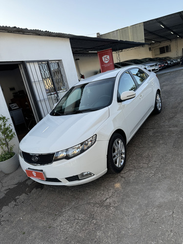 Kia Cerato 1.6 Forte 6mt