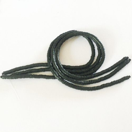 Fimo- Puca -beads 6mm. 1 Hilo. Negro