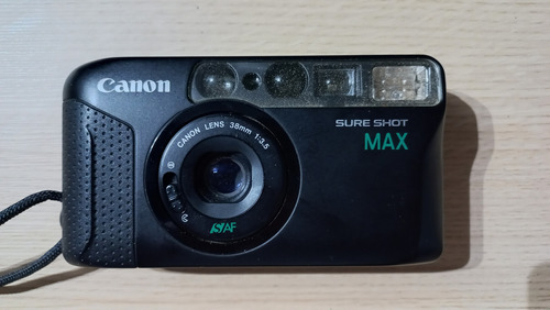 Cámara De Fotos Para Rollo Canon Sure Shot Max  Optica 3.5
