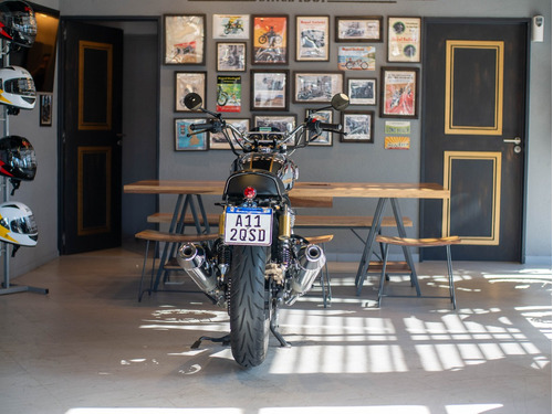 Royal Enfield Interceptor Chrome Black Usado Seleccionado