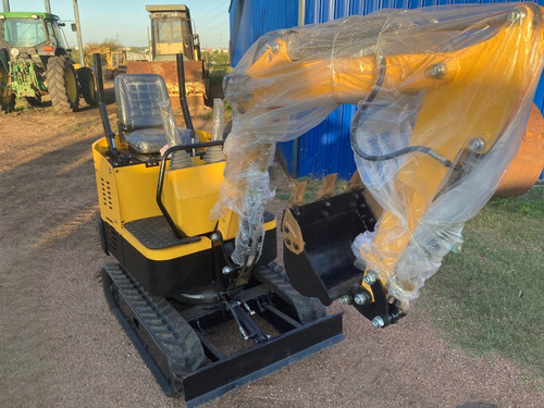 Imagen 2 de 16 de Miniexcavadora De Bandas 1 Ton. Beston Group Kv 12