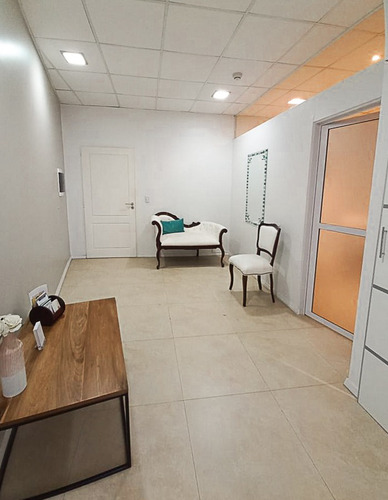 Imagen 3 de 8 de Oficina En Venta Excelente Ubicación, Plaza Central Canning