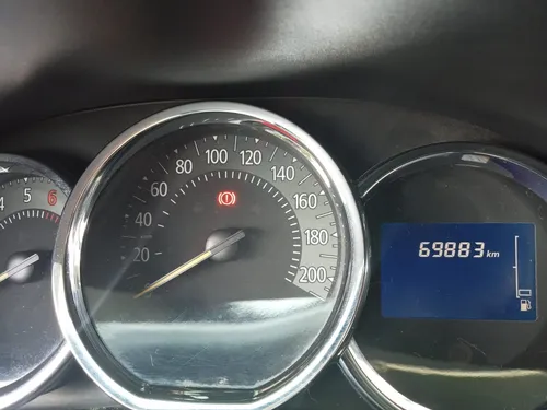 Renault Sandero 1.6 Intens / At