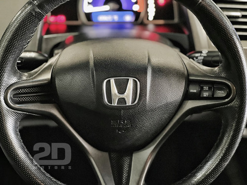 Honda Civic 1.8 LXS 16V FLEX 4P AUTOMÁTICO