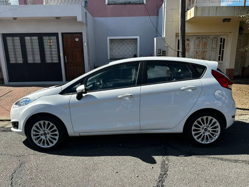 Ford Fiesta Kinetic 1.6 Se 120cv