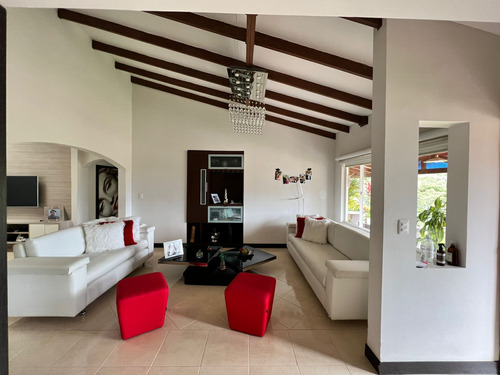 Venta De Casa En Valles De La Alhambra,manizales