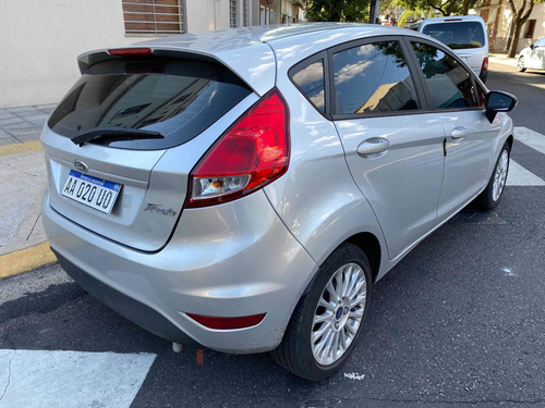 Ford Fiesta Kinetic Design 1.6 Se 120cv 2016