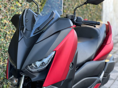 Imagem 10 de 15 de Yamaha Xmax 250 Abs