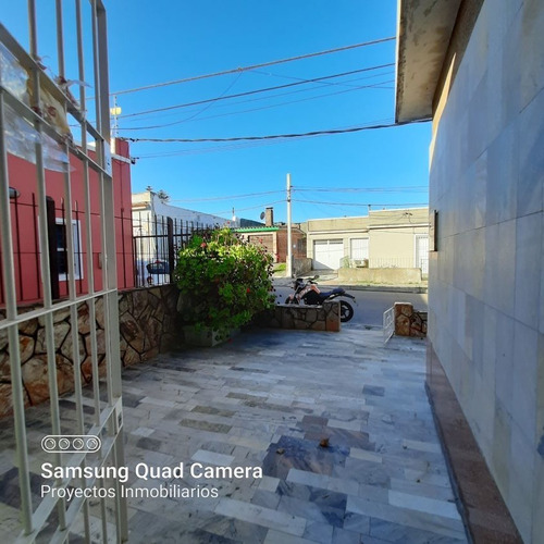 Imagen 14 de 15 de Alquiler Casa Prado Belvedere Un Dormitorio Y Patio De Uso Exclusivo.
