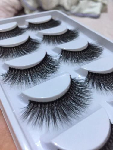 Imagem 3 de 3 de Cílios Postiços Volumoso Mink G601 Cartela Com 5 Pares