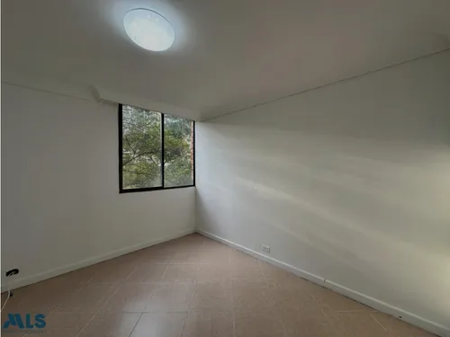 Apartamento En Lalinde Con Generosa Terraza(mls#256169)