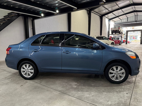 Toyota Yaris 1.5 Premium Sedan At