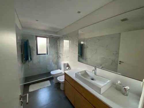 Imagen 9 de 14 de Venta De Casa 4 Dormitorios En La Tahona, Canelones (ref: Bon-2615)