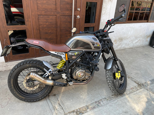 Hornet 250 R Line