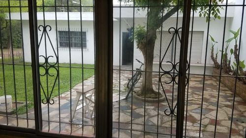 Imagen 4 de 16 de Casa Quinta En Venta De 300m2 Ubicado En José C. Paz