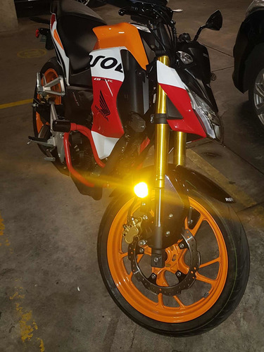 Imagen 2 de 5 de Honda Cb190r Repsol
