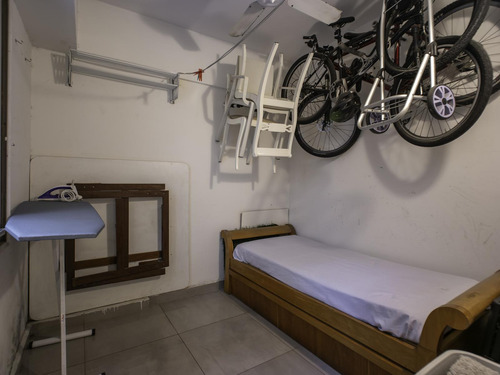 Departamento 4 Ambientes Con Dependencia En Barrancas De Belgrano, Caba