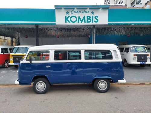 Imagem 1 de 10 de (04) Volkswagen Kombi 1.6 Gasolina 2002 Zerada