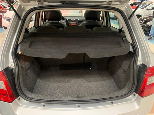 Imagem 10 de 11 de Fiat Stilo 1.8 Mpi Sporting 8v