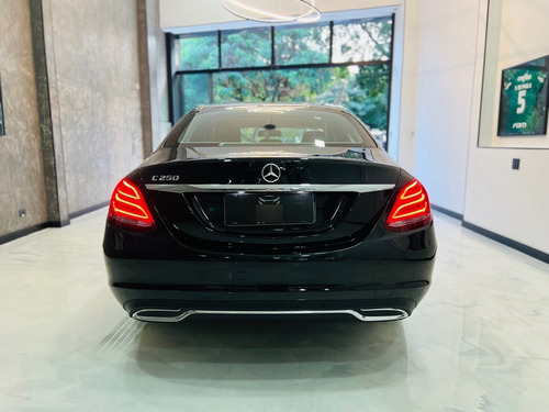 Imagem 5 de 16 de Mercedes C-250 Avantgarde 2018