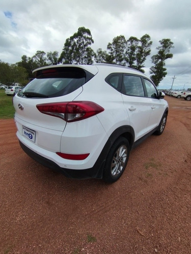 Imagen 11 de 17 de Hyundai Tucson 2017 2.0 16v