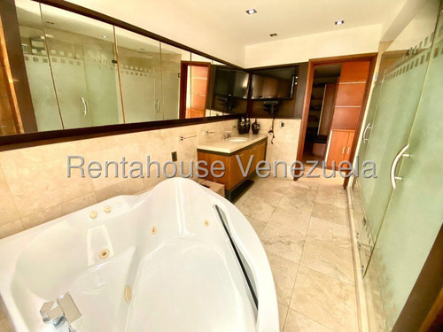 César Bullones Vende Regio Apartamento En Tiuna Park, Zona Exclusiva Del Este, Lara 25-8310