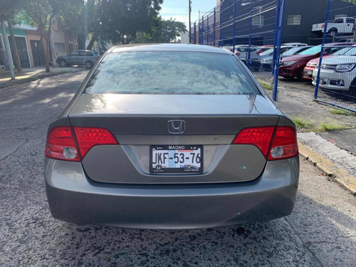 Imagen 8 de 15 de Honda Civic 2008 D Ex Sedan At