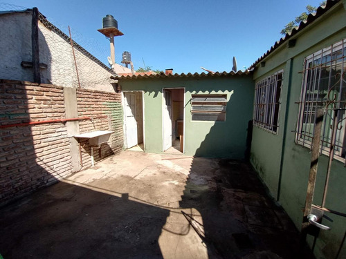 Imagen 23 de 26 de Casa - Gregorio De Laferrere