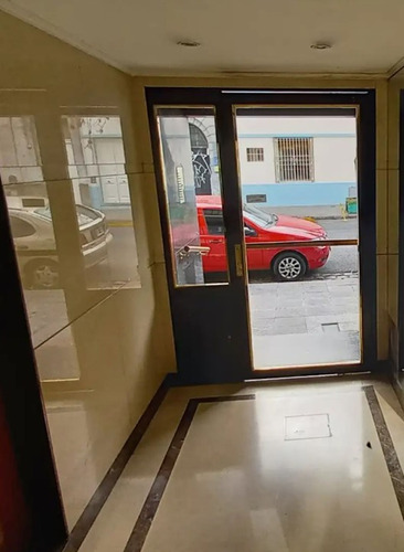 Venta 2 Ambientes A Mts Centro Comercial Boedo