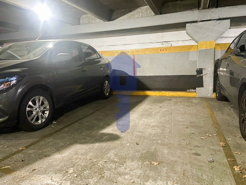 Imagen 3 de 8 de Se Vende Cochera En Cordón