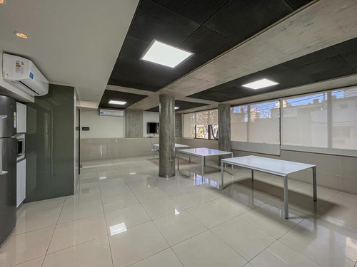 Imagen 13 de 22 de Departamento De 1 Dormitorio Con Escritorio A Estrenar En Lourdes
