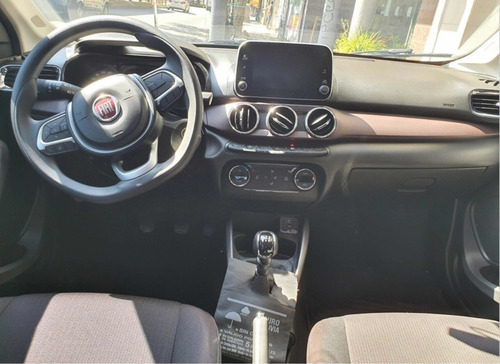 Imagen 6 de 9 de Fiat Cronos