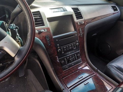 Flecha Delantera Izq Detalle Gm Escalade Tahoe 2007-2013 (Usado)