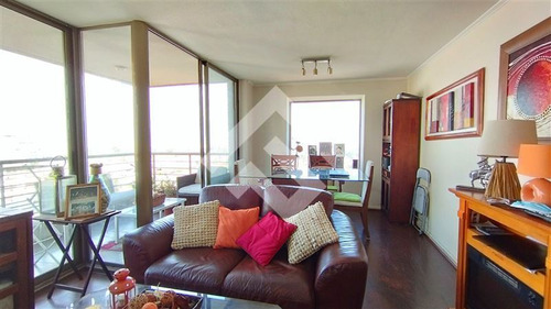 Departamento En Venta De 4 Dorm, 3 Baños, Bod Y Est En Ñuñoa