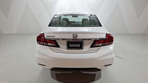 Honda Civic 1.8 LX AT 4DRS