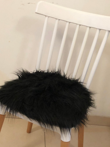 Silla Windsor Y Almohadon De Piel + Envio Gratis