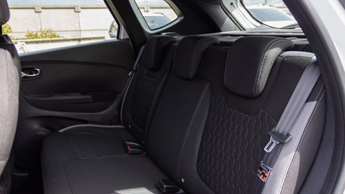 Imagen 7 de 15 de Renault Captur Zen Mecánica - 2022