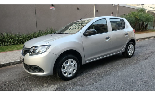 Renault Sandero 1.0 AUTHENTIQUE 16V FLEX 4P MANUAL