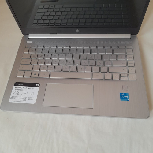 Notebook Hp 14-dq2025la Intel Core I3 4gb Ram + 16gb Optane (Usado)