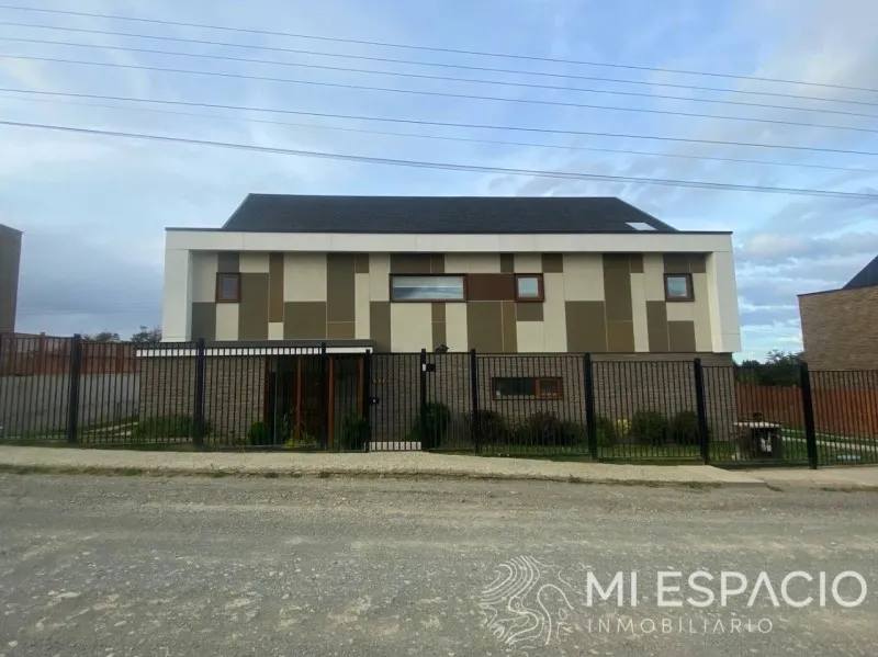 Imagen 1 de 20 de Casa Concepto Impasivhaus