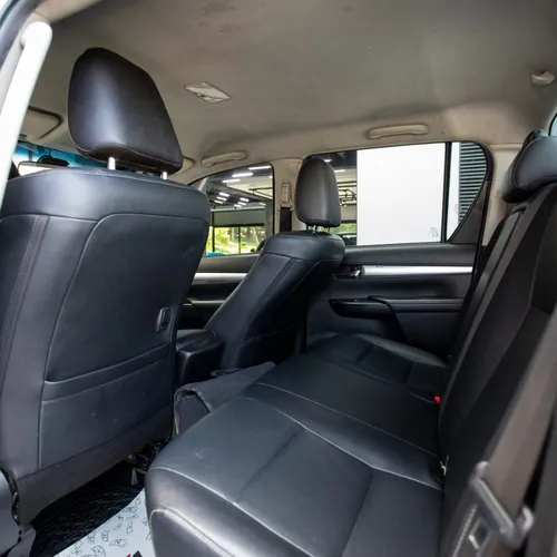 Toyota Hilux Srv 2.8