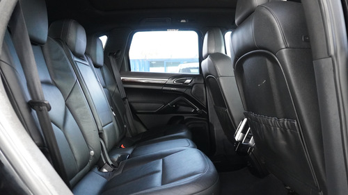 Porsche Cayenne 4.8 V8 Tiptronic S At