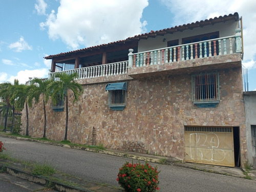 Imagen 4 de 12 de Casa Amplio En Las Brisas De Cua