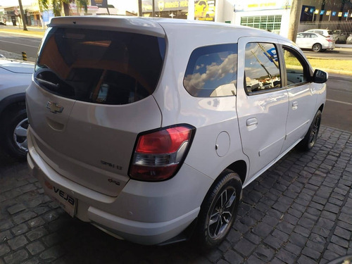 Imagem 5 de 9 de Chevrolet Spin 1.8 Lt 8v Flex 4p Manual
