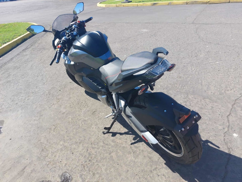 Moto Eléctrica One Cool M10