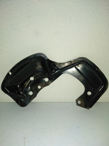 Tolva Guarda Frenos Der. Chevy 1.6 L Std 3ptas 08-12 Usado (Usado)